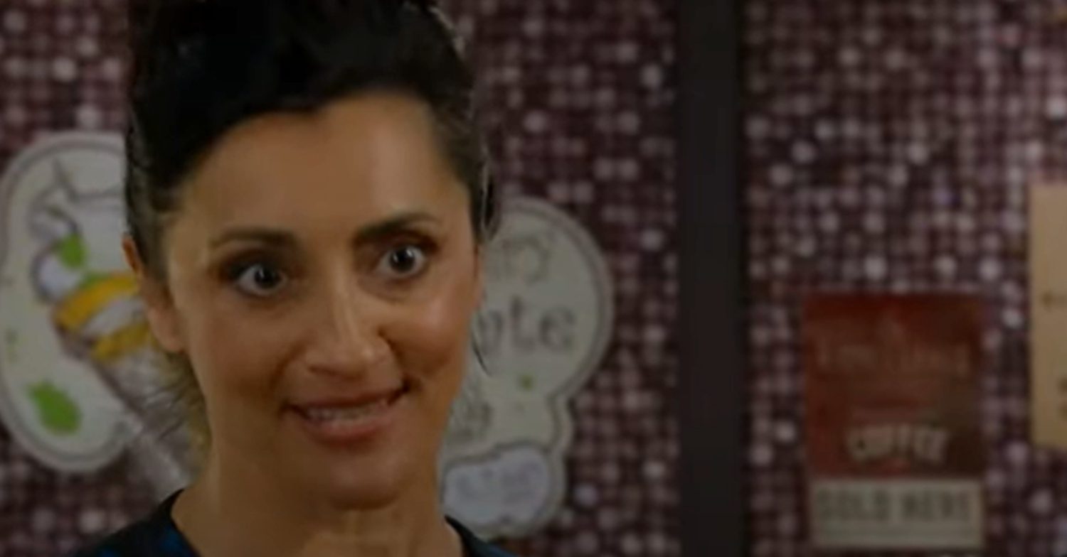 Emmerdale's Manpreet is in the cafe