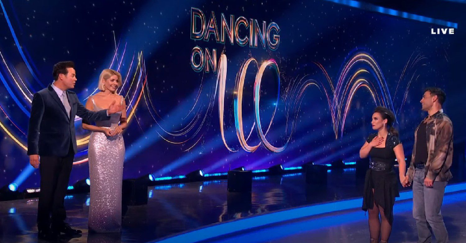 Ryan Thomas speaking to Stephen Mulhern and Holly Willoughby on Dancing On Ice