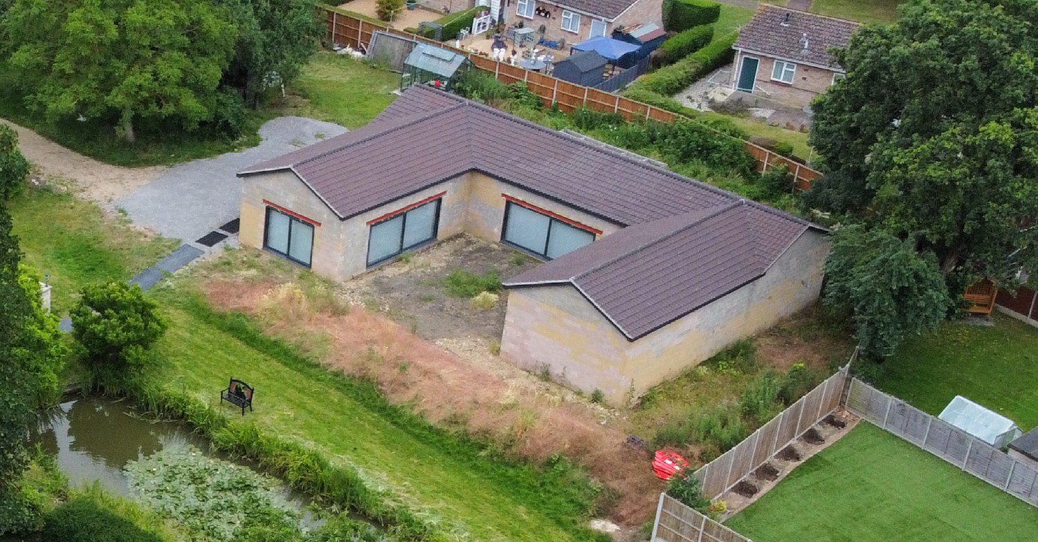 The spa outside the Moore-Ingram home