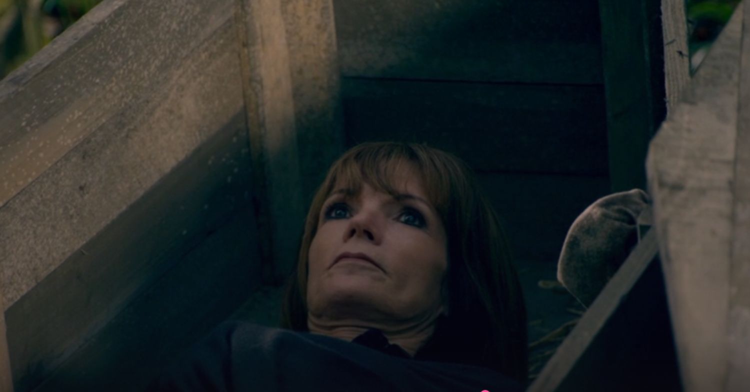 Diane from The Traitors in a coffin