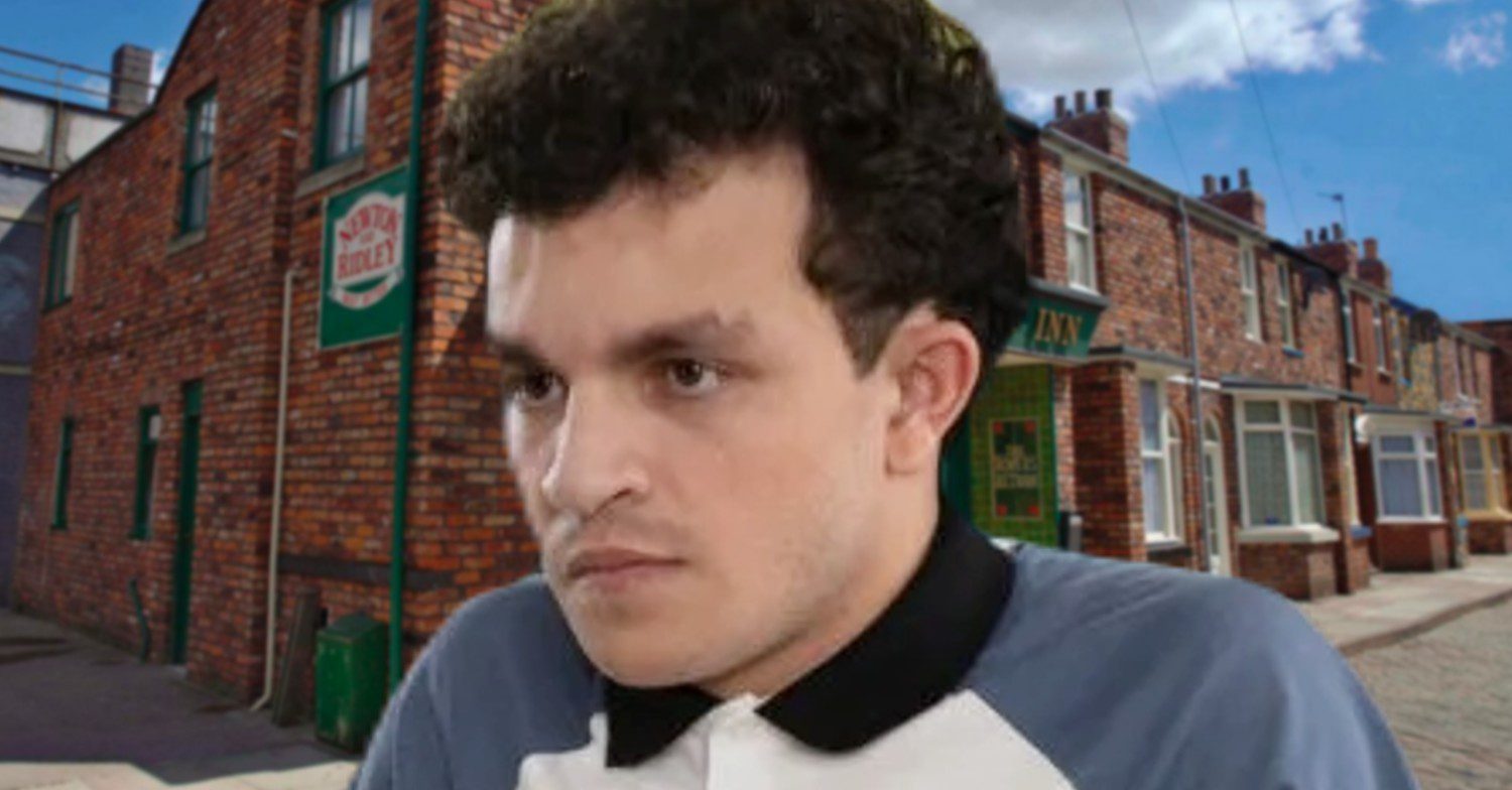 Coronation Street's Simon, the background of the Rovers
