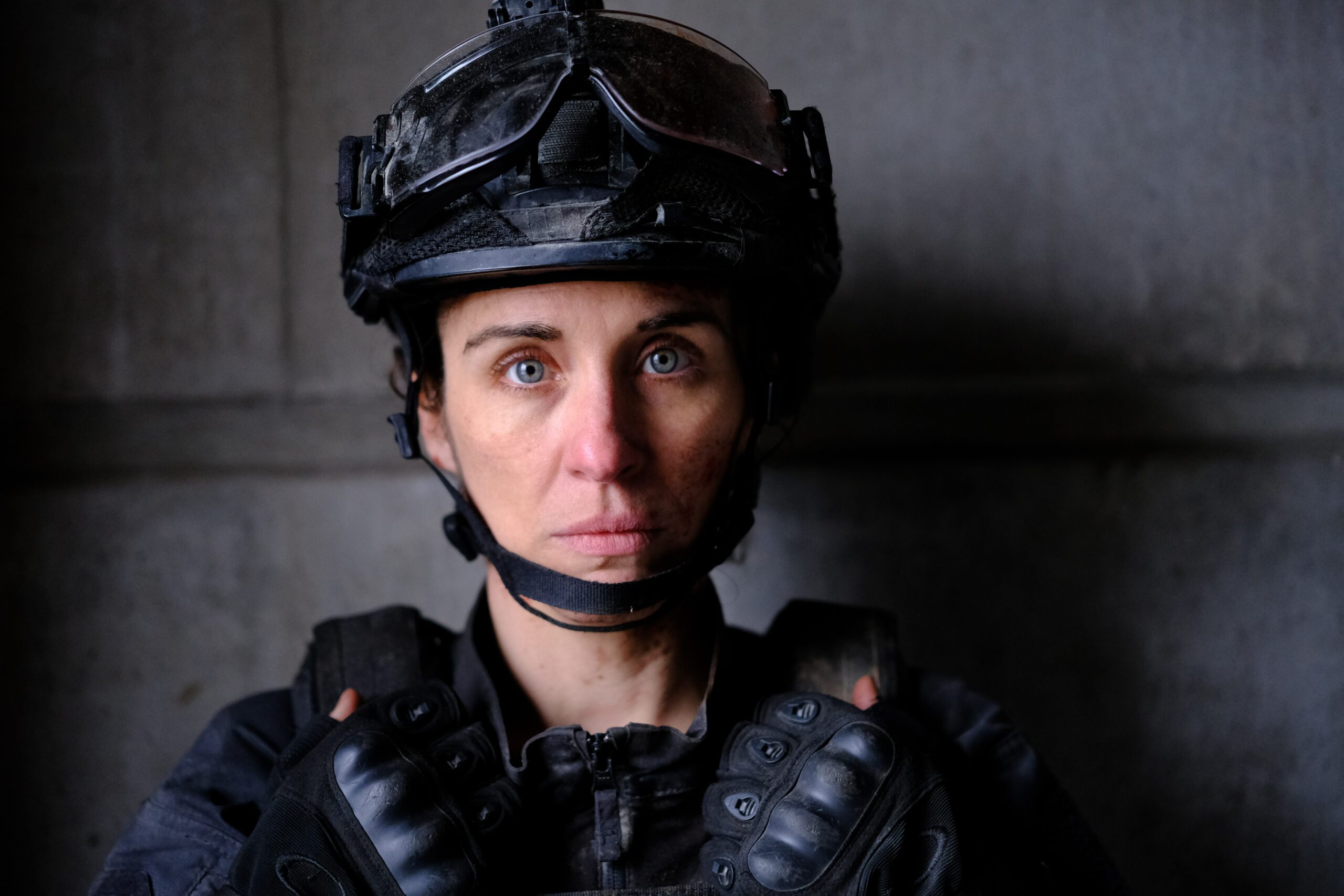 Vicky McClure in bomb disposal outfit as Lana Washington in Trigger Point