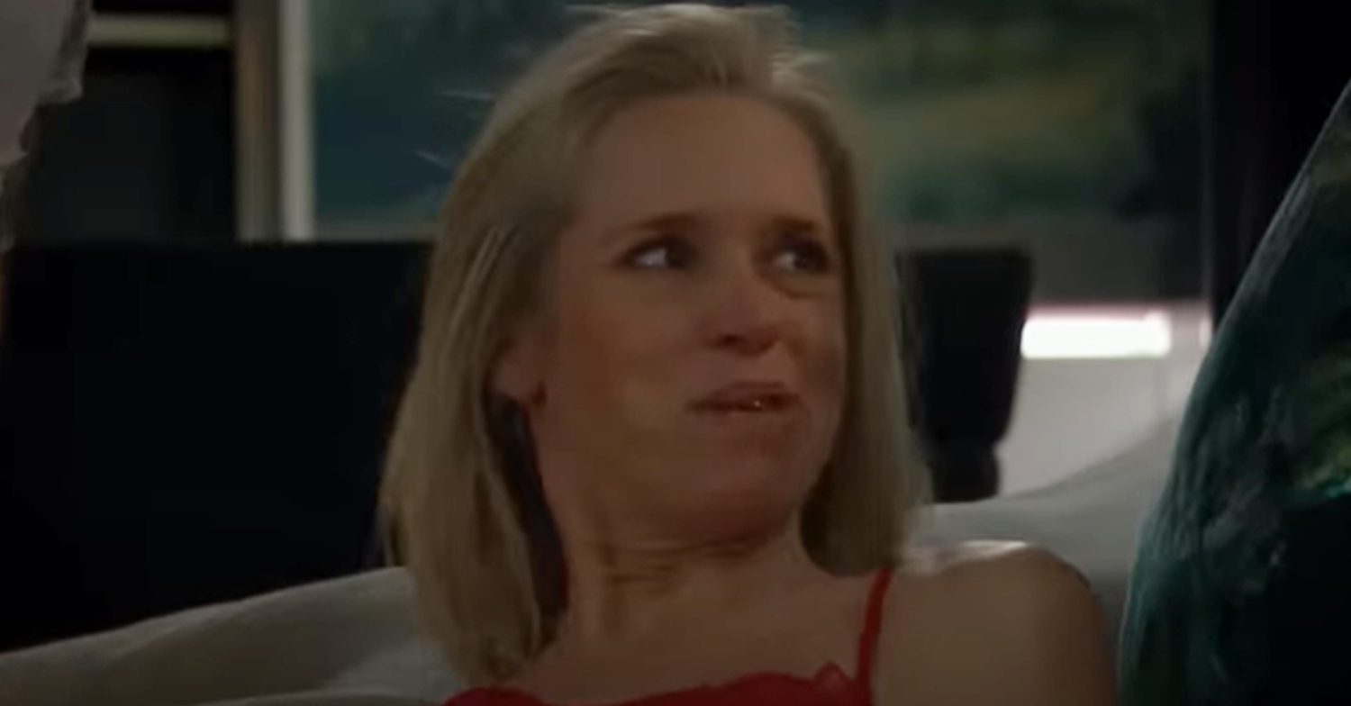 Emmerdale's Ruby is on the sofa