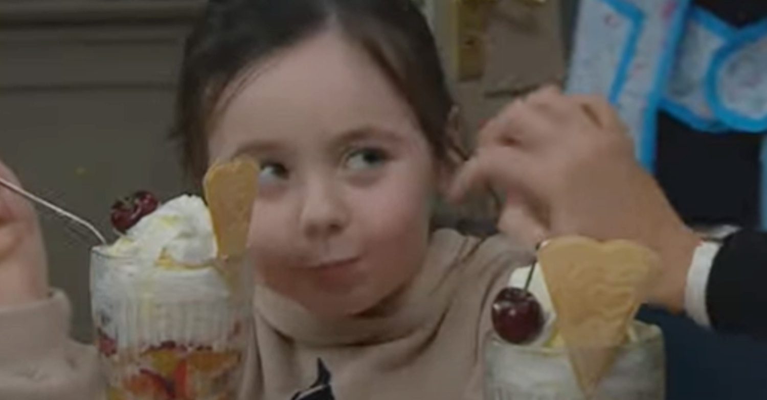Emmerdale's Eve is eating a sundae