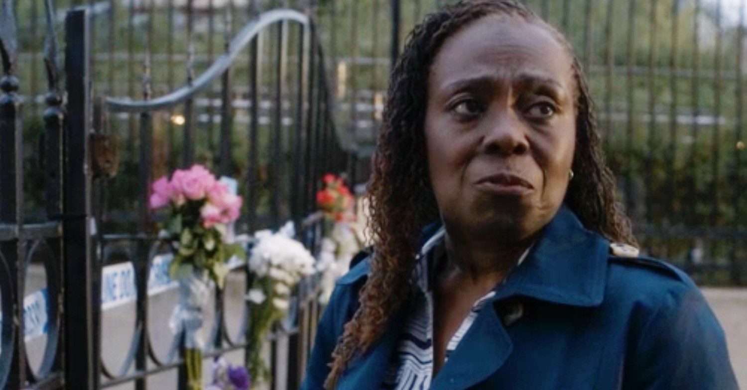 Ellen Thomas is Esther Daniels in Silent Witness
