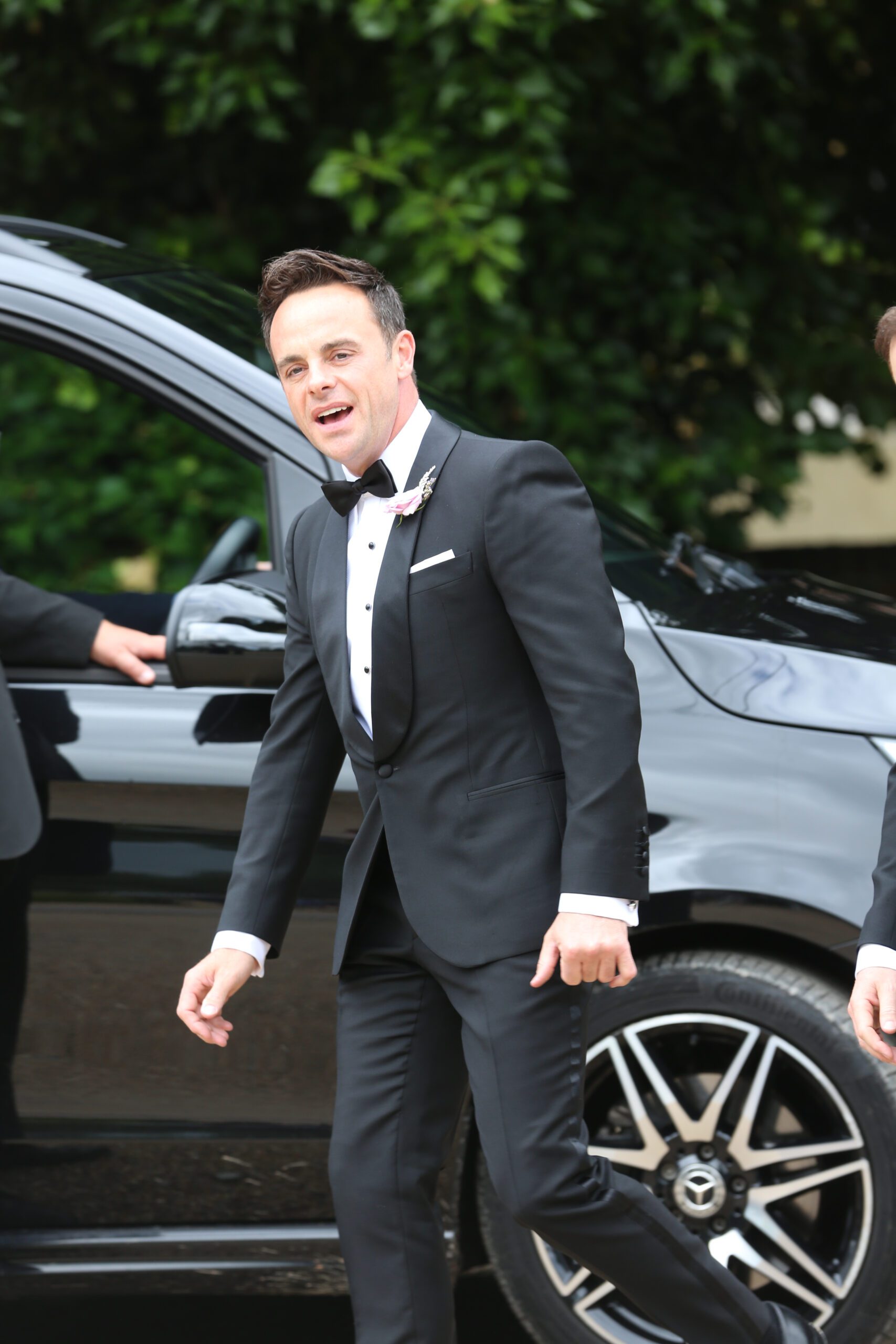 Ant McPartlin on his wedding day getting out of a car