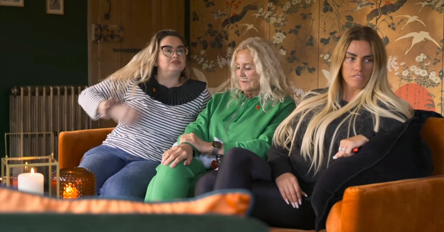 Sophie, Amy and Katie Price sitting on a sofa