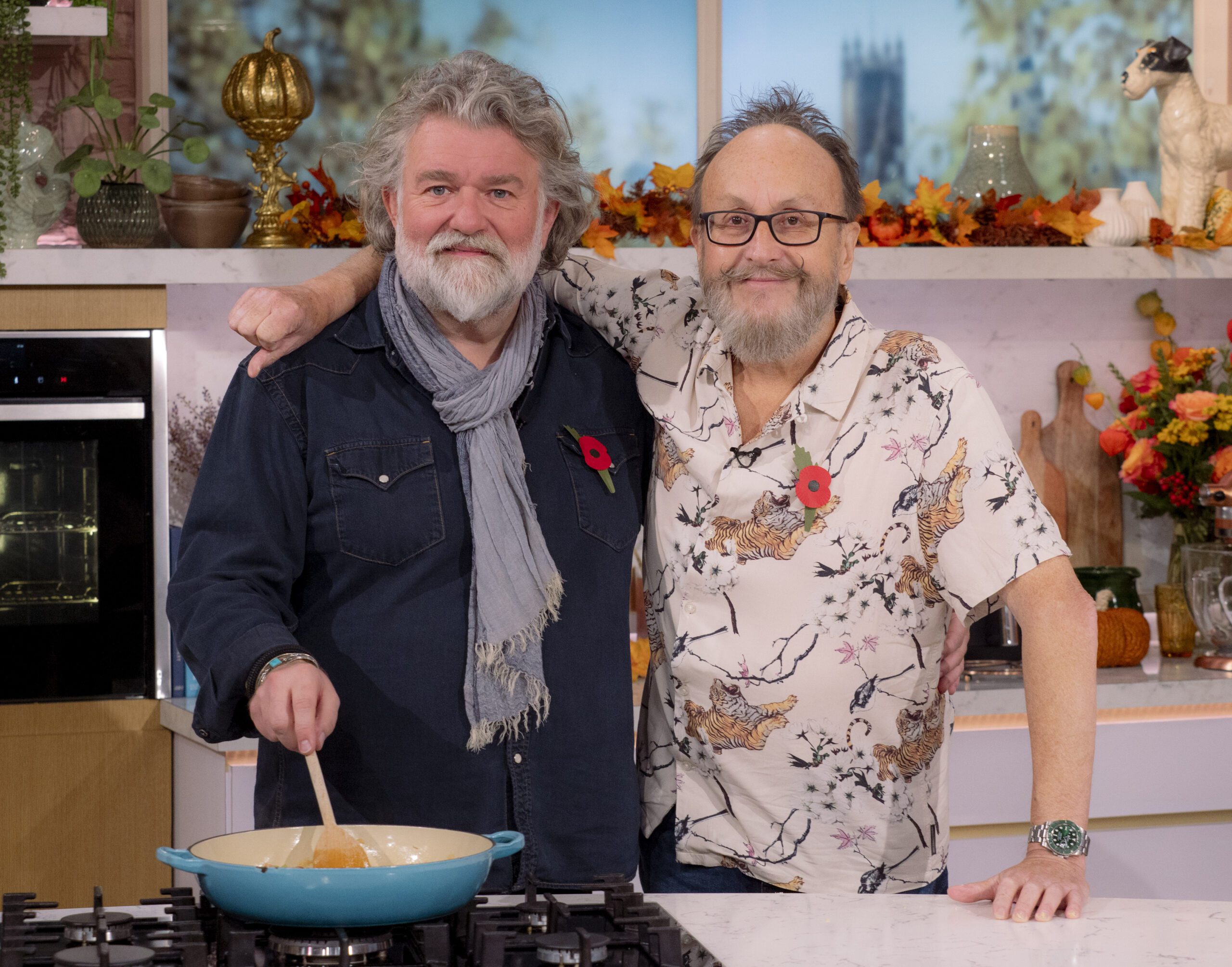 Si King and Dave Myers on This Morning cooking