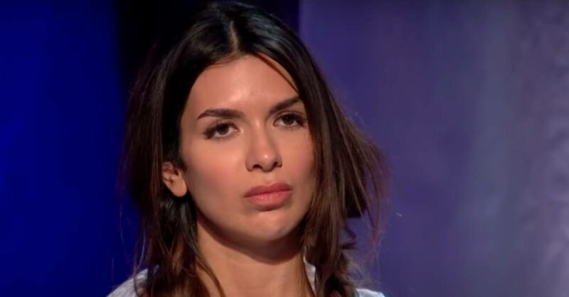 Ek-Su looks annoyed