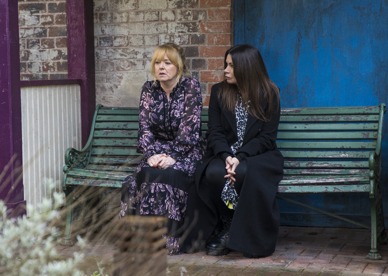 Coronation Street's Jenny and Daisy are talking on the bench outside