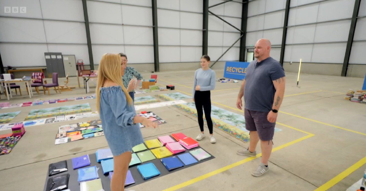 Stacey Solomon with Sort Your Life Out guests on series 4 episode 