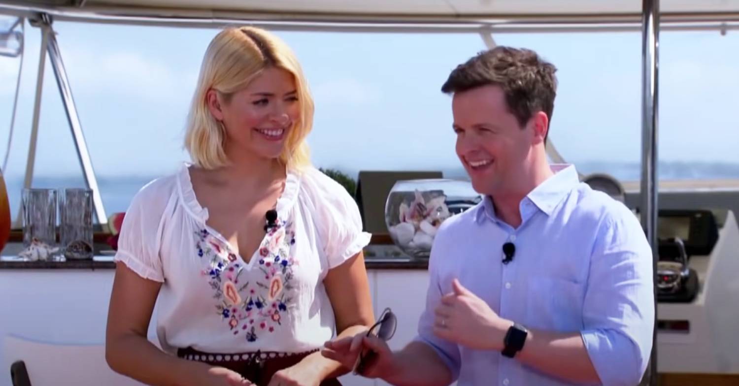 Holly Willoughby and Declan Donnelly smile