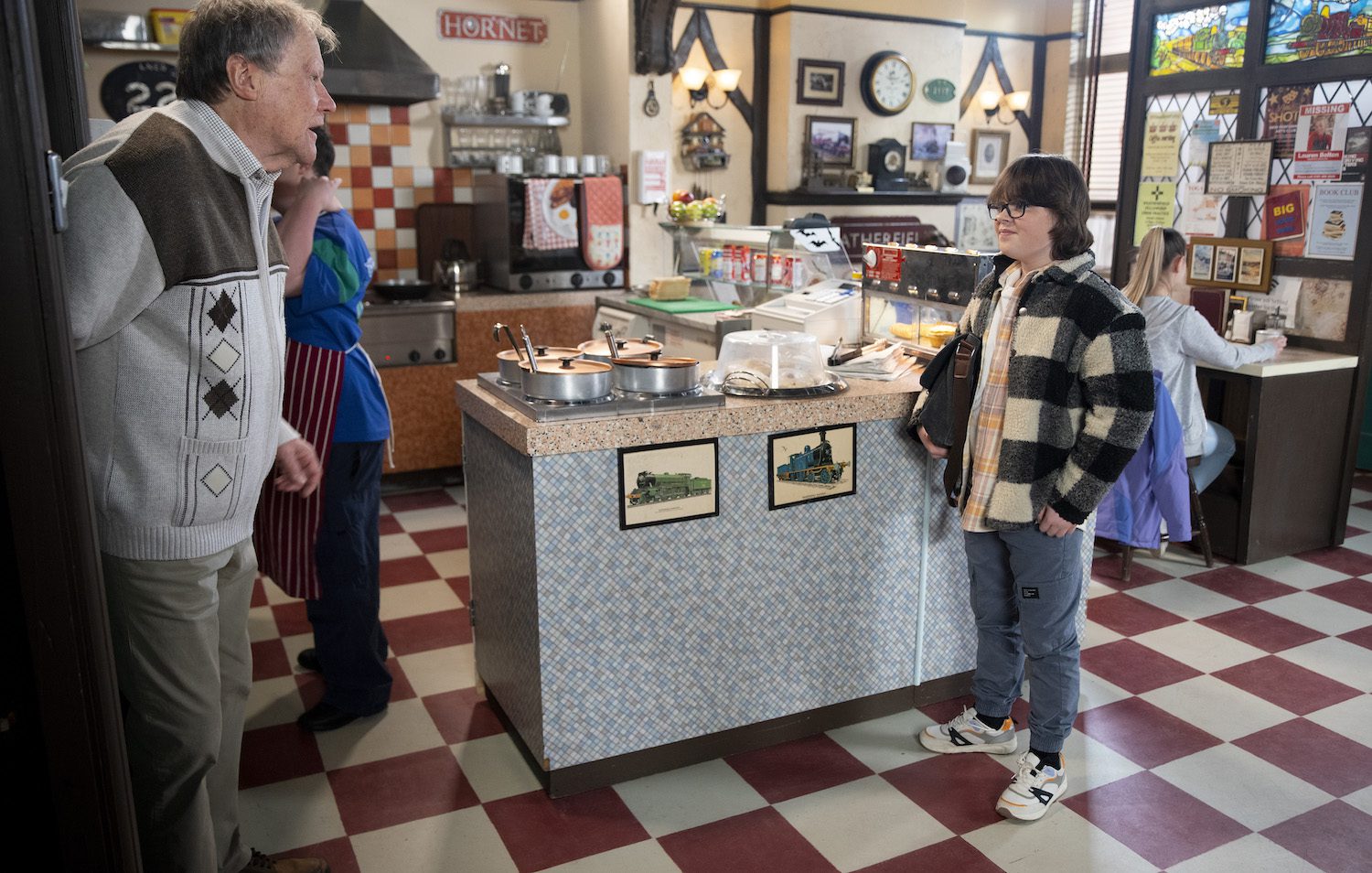 Sam and Roy talk on Coronation Street