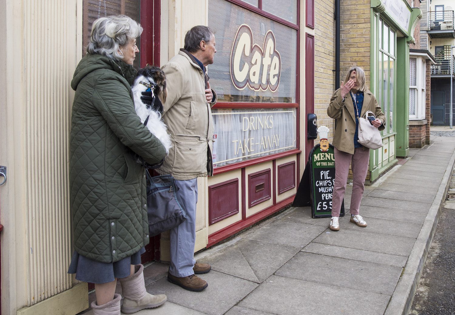 Alice puts her hand to her head to discover bleeding as Roy and Evelyn watch on in Coronation Street