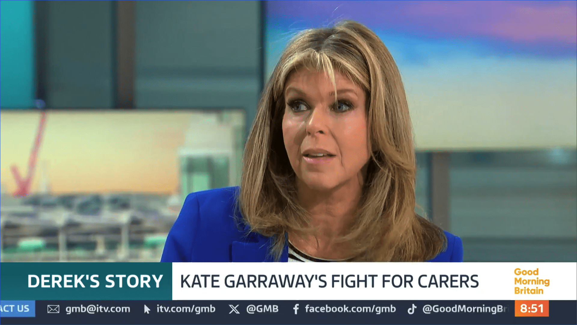 Kate Garraway speaking on GMB today wearing blue