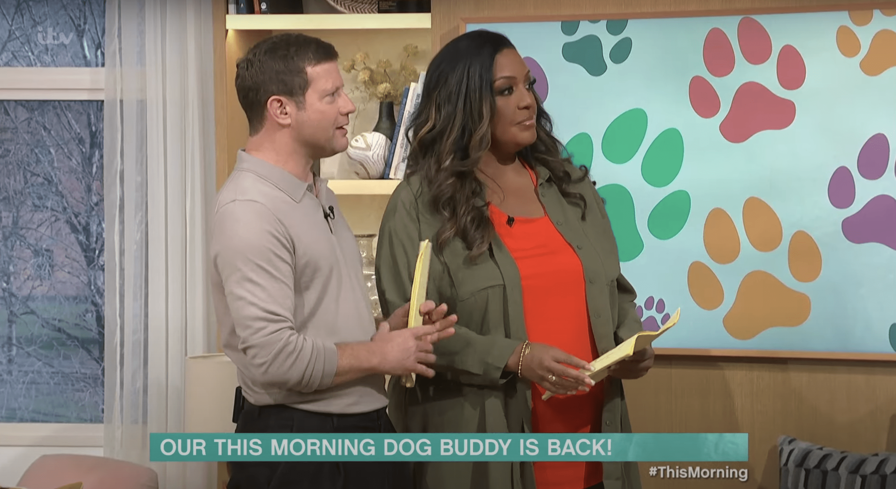 Dermot O'Leary and Alison Hammond presenting This Morning dog training segment