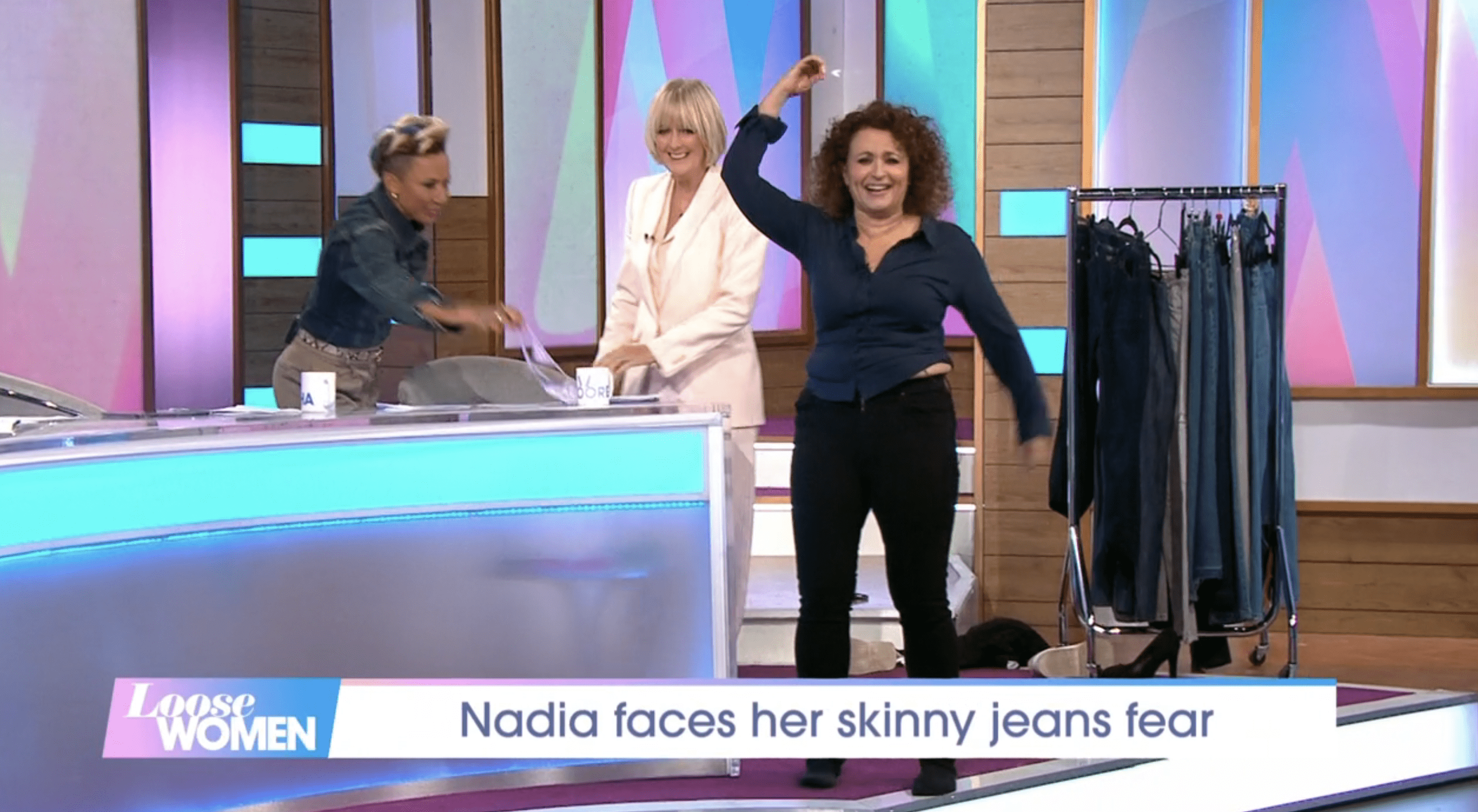 Loose Women's Nadia Sawalha wearing ill-fitting skinny jeans on set