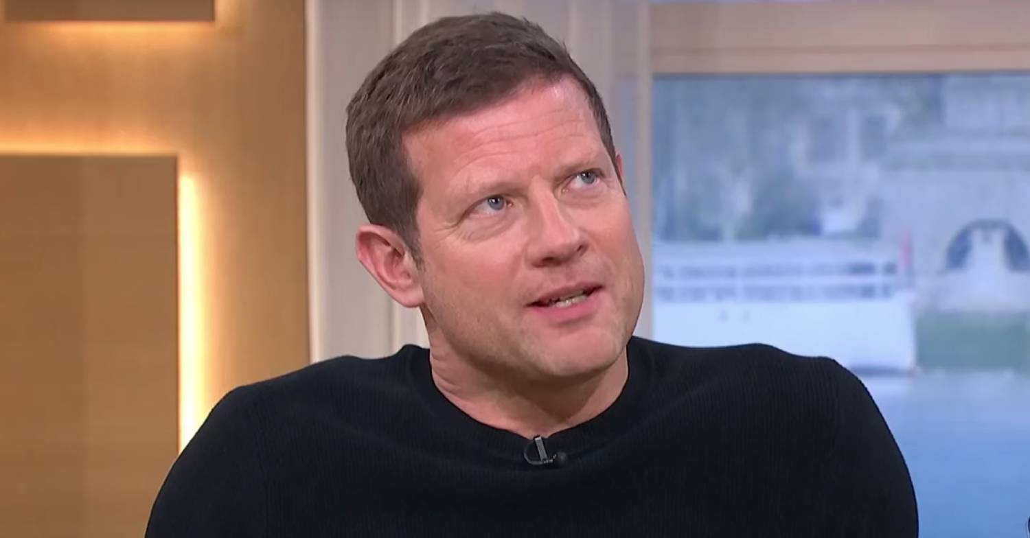 Dermot O'Leary looks upwards
