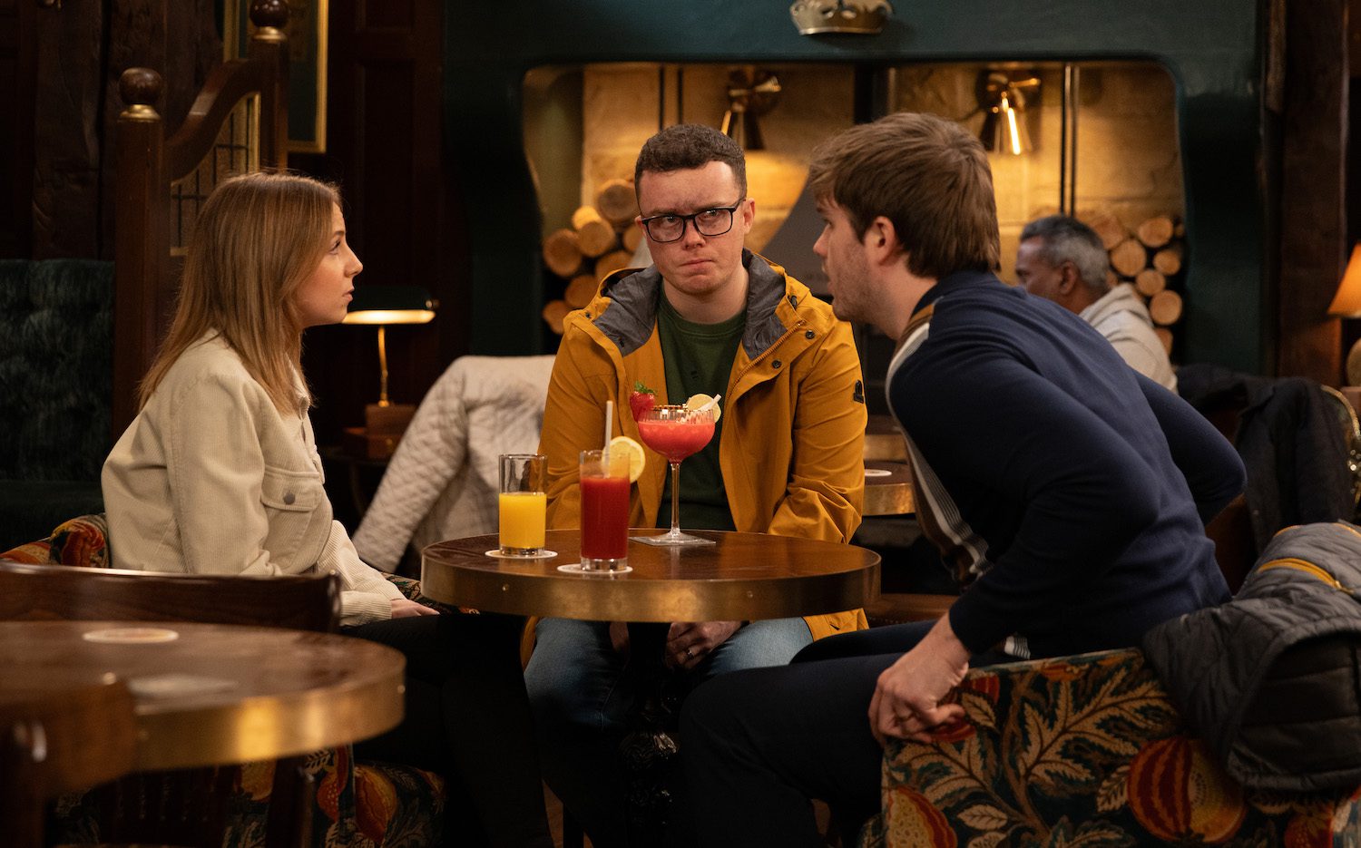 Emmerdale spoilers: Belle, Vinny and Tom look uncomfortable in the Woolpack