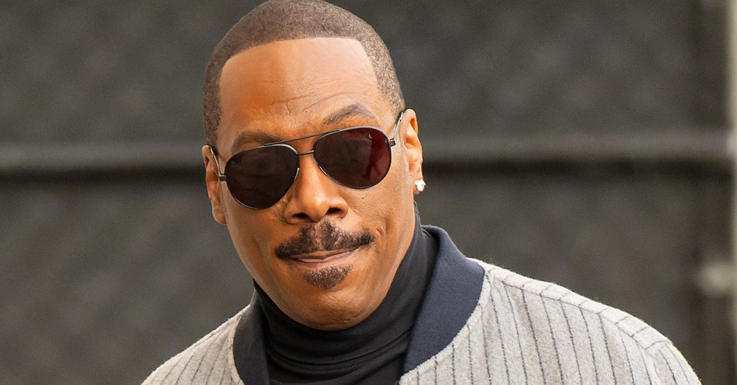 Eddie Murphy wearing sunglasses 