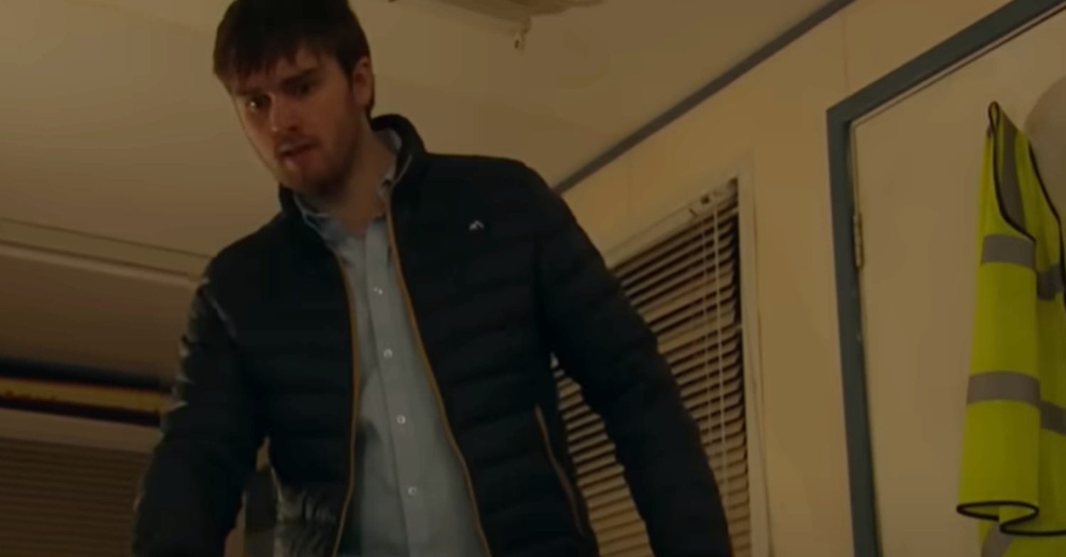 Emmerdale's Tom is preparing to attack Vinny