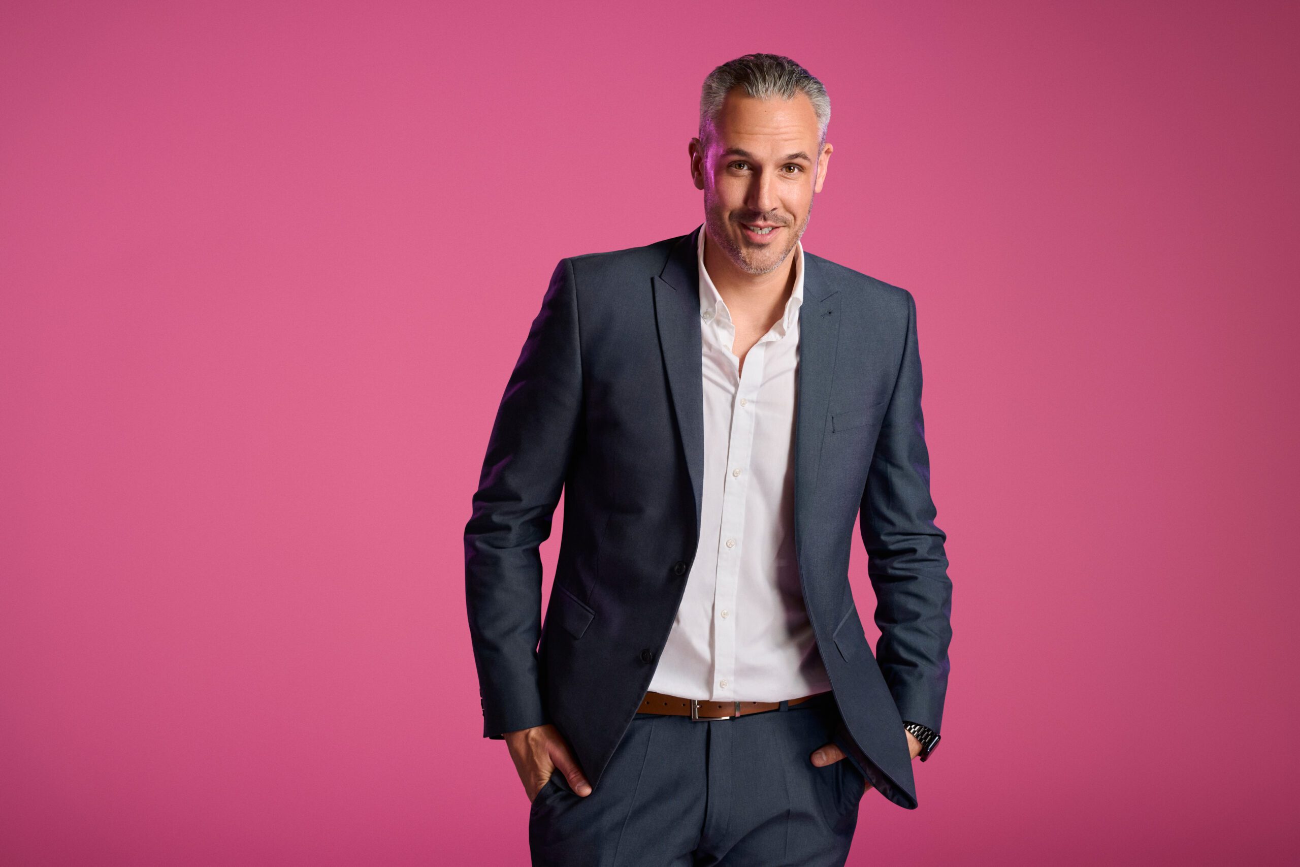 Love Triangle picker Mike