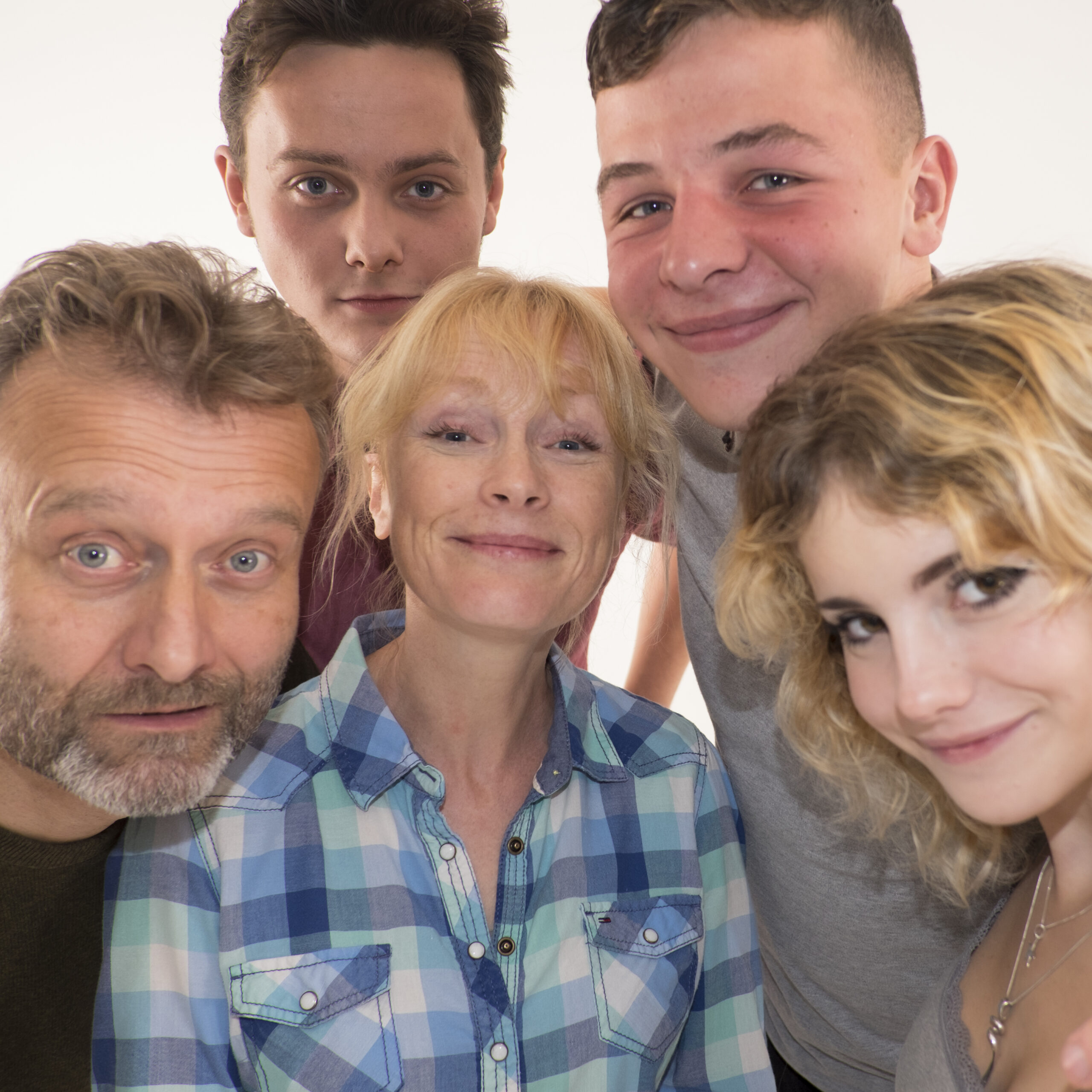 Outnumbered cast 