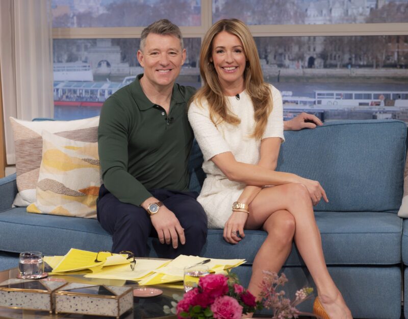 Ben Shephard and Cat Deeley sitting on This Morning sofa