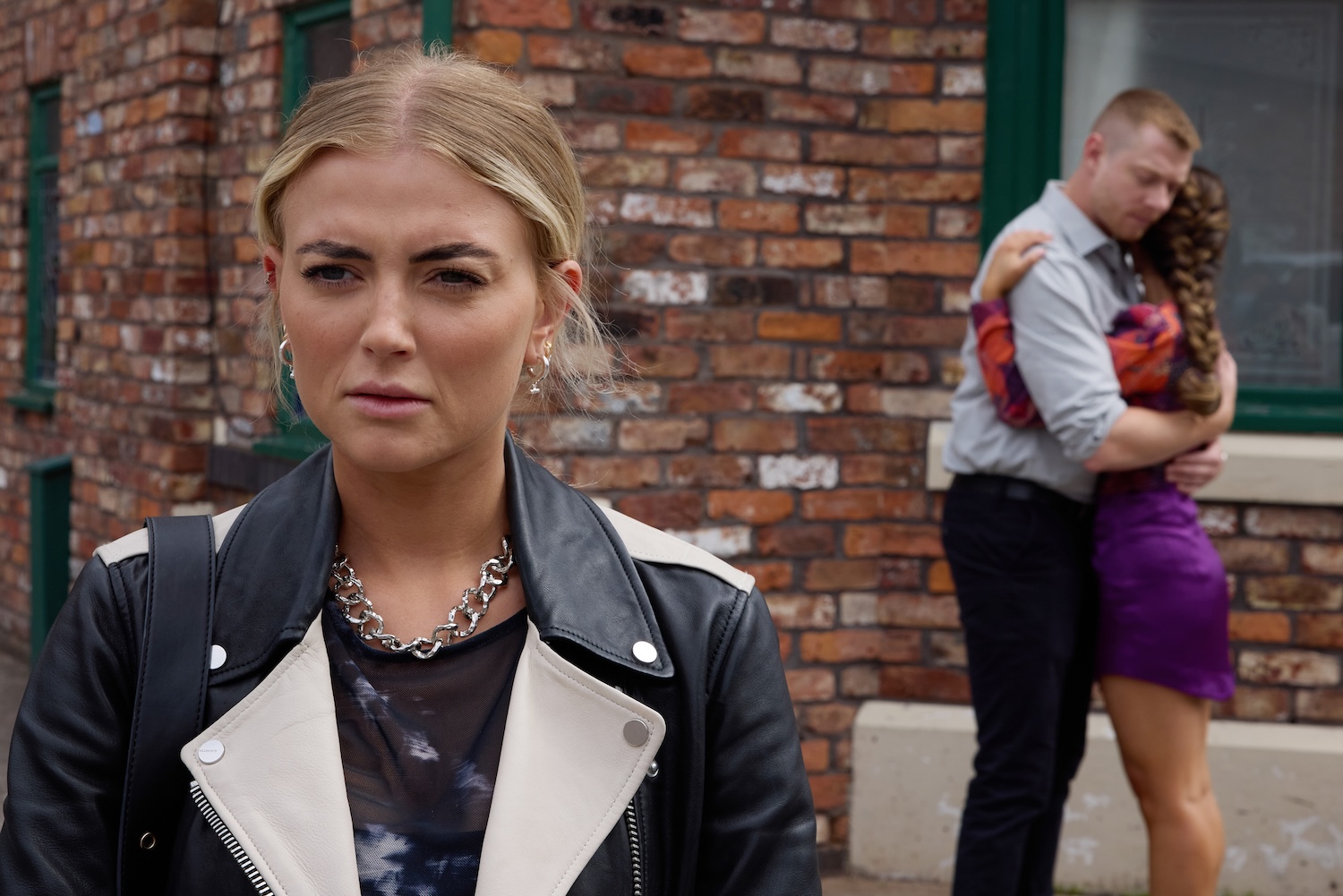 Coronation Street's Bethany has her back turned as Daniel and Daisy hug