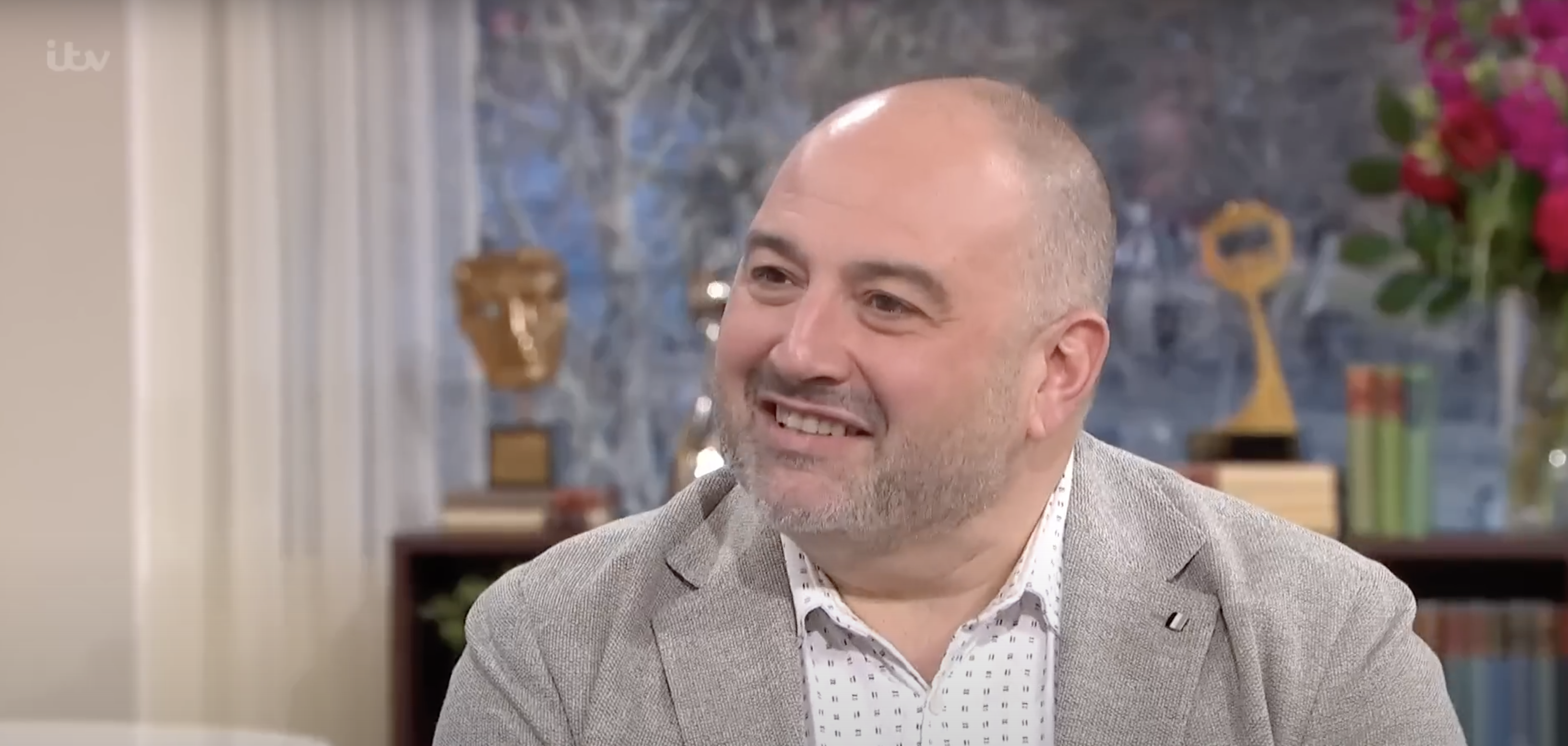 Wynne Evans smiling on This Morning