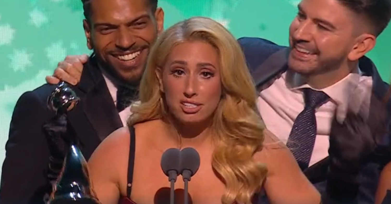 Stacey Solomon and the Sort Your life Out team on stage at the NTAs