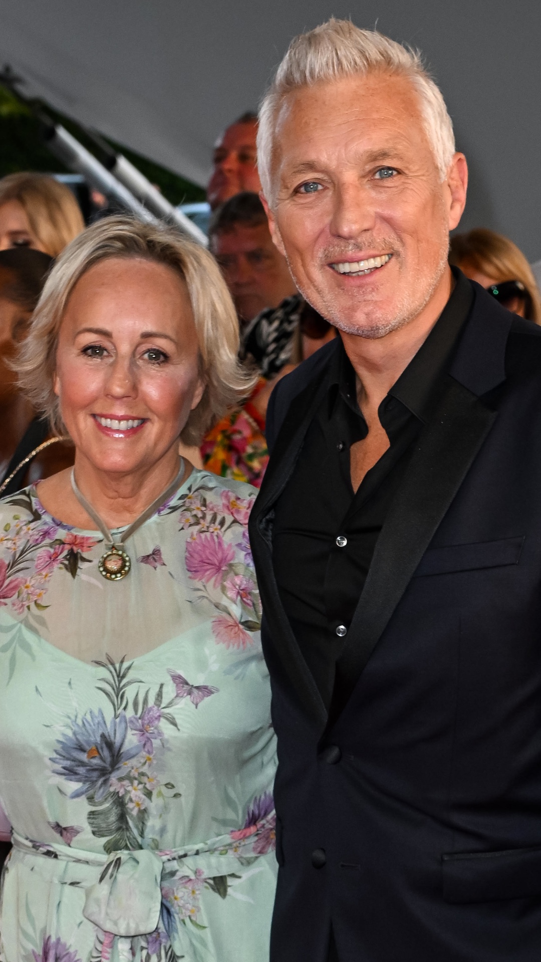 Martin Kemp smiling with wife Shirlie at the NTAs