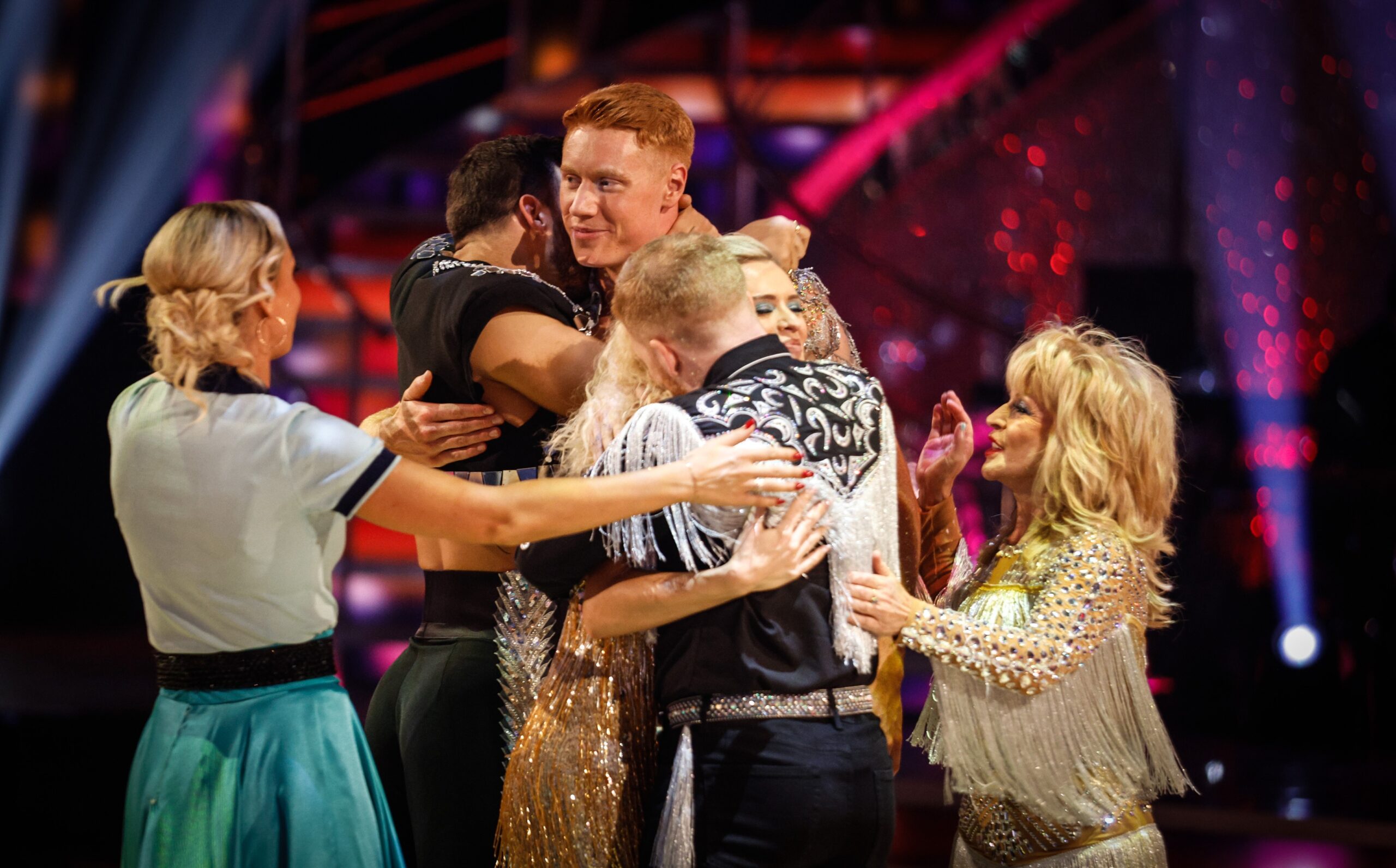 Tom Dean saying goodbye to fellow contestants on Strictly