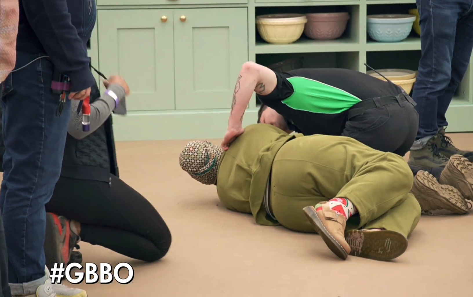 Illiyin faints on the Great British Bake Off