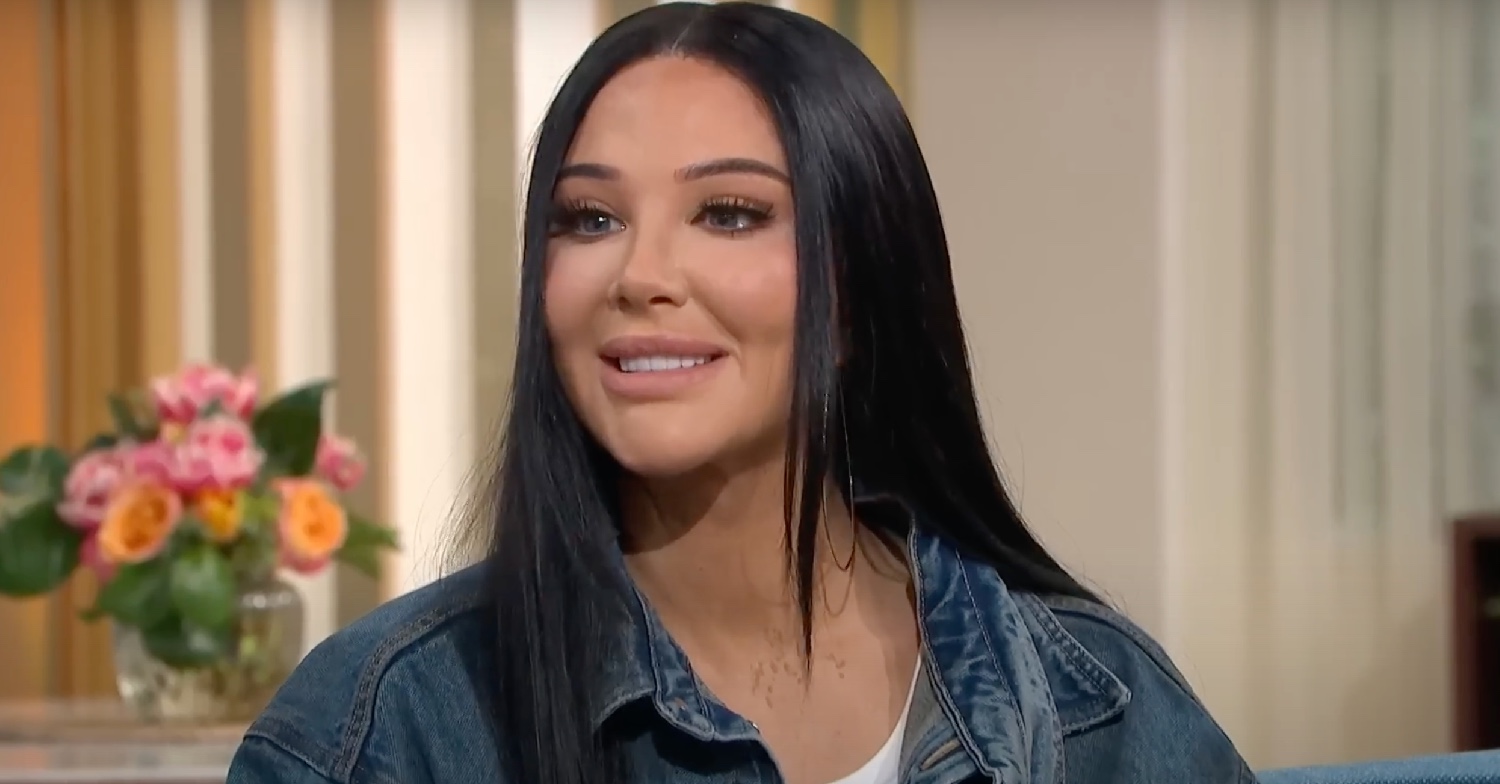 Tulisa smiling on This Morning 