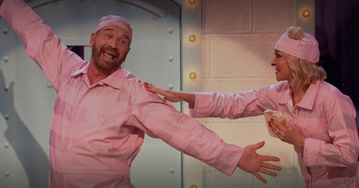 Nick Knowles dancing Charleston