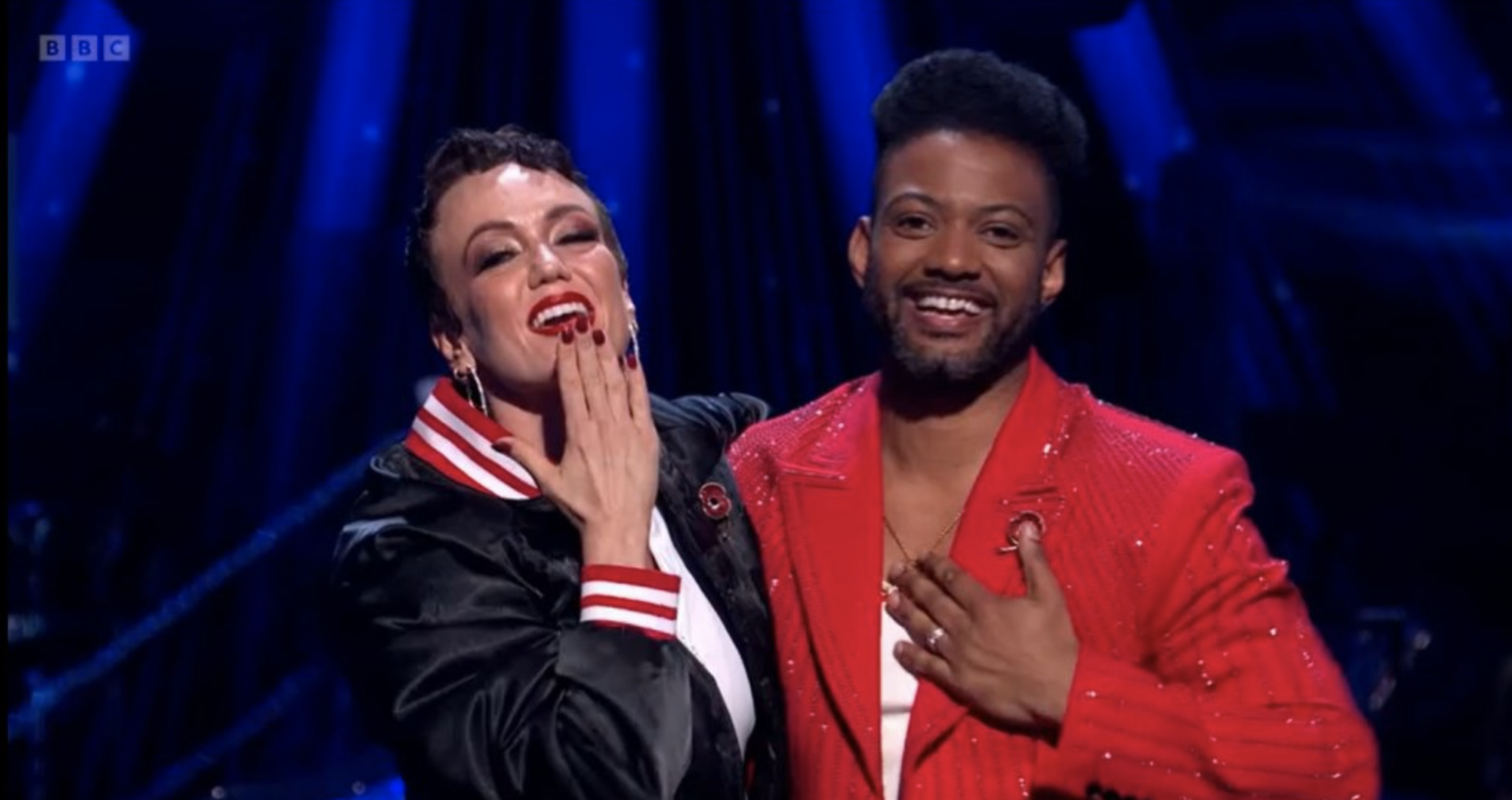 JB was seen thanking Amy after he and Lauren sailed through to next week.