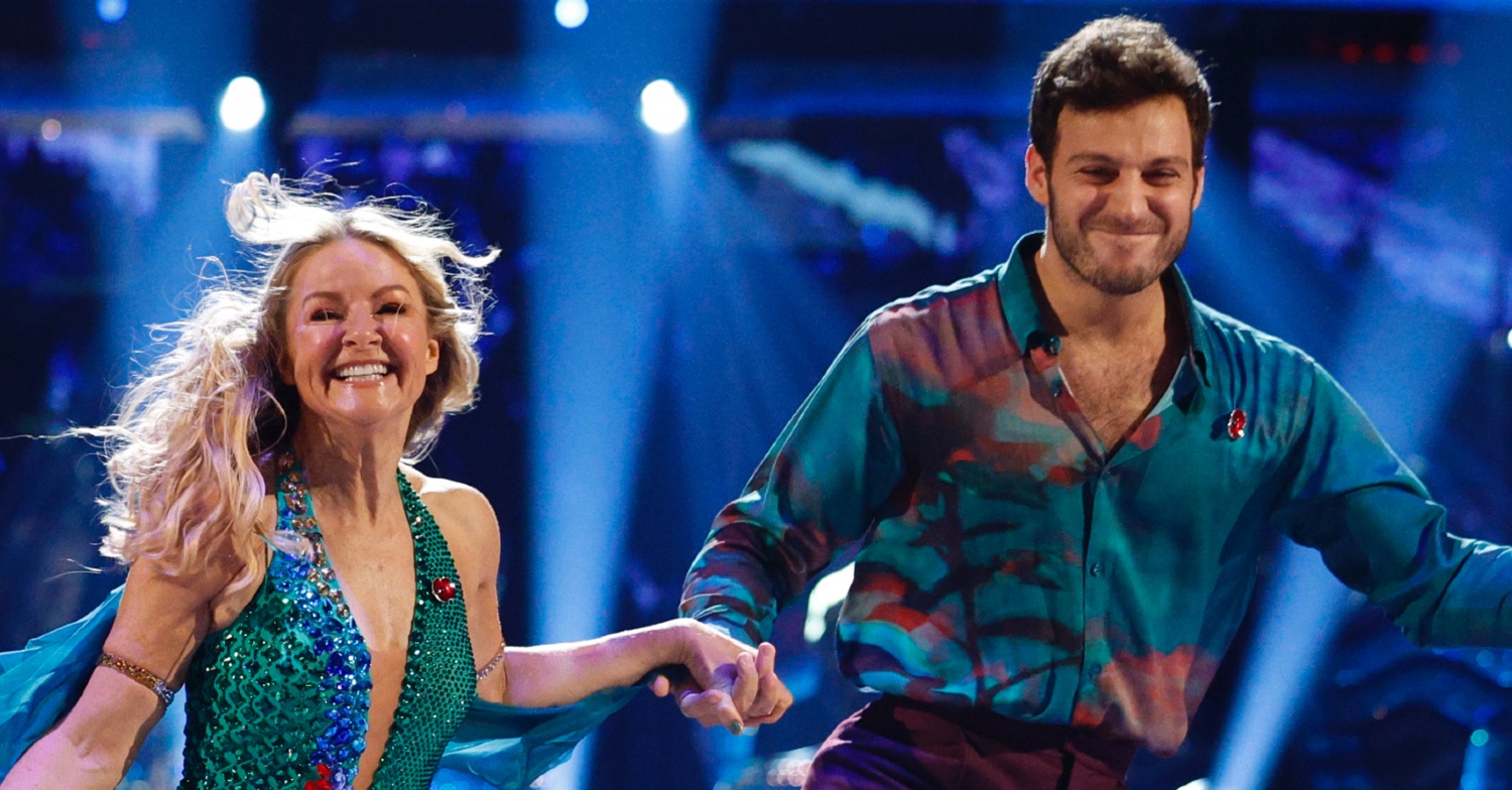 Sarah Hadland and Vito Coppola dancing on Strictly
