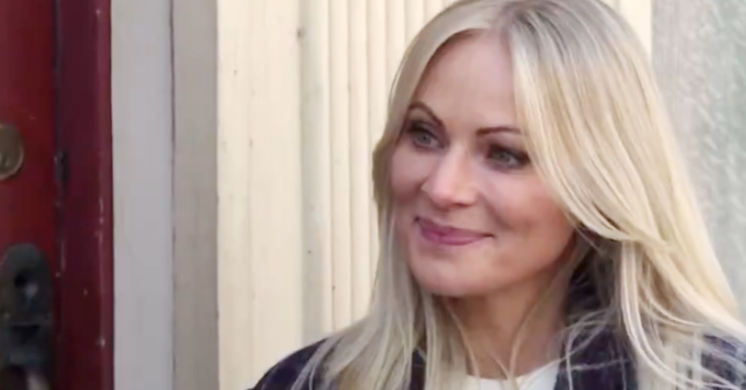 Coronation Street's Lisa is smiling