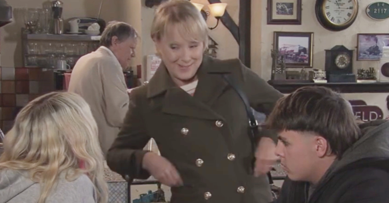 Coronation Street's Sally is talking to Betsy and Mason at Roy's