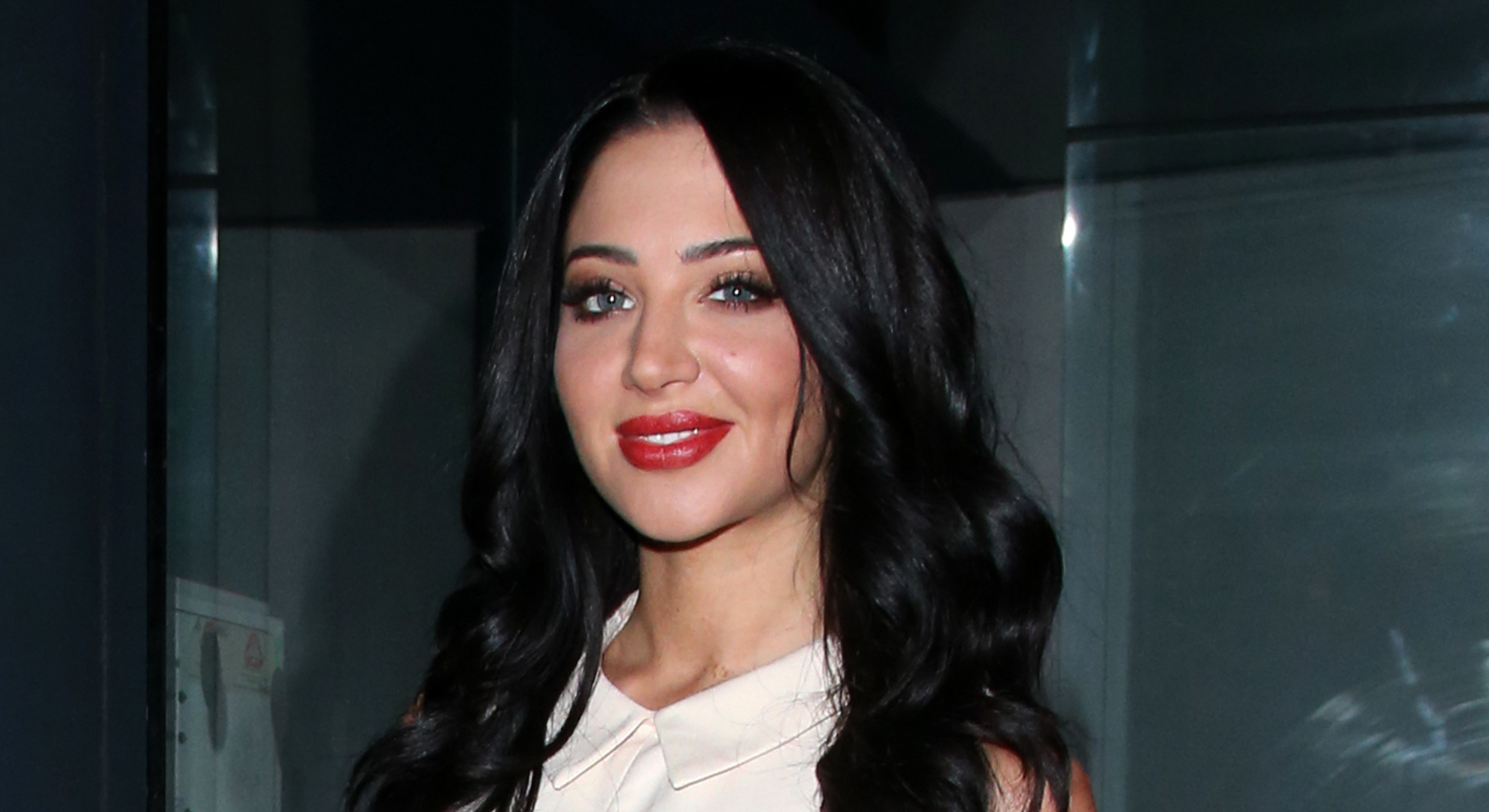 Tulisa sporting a confident smile years after teeth procedure 