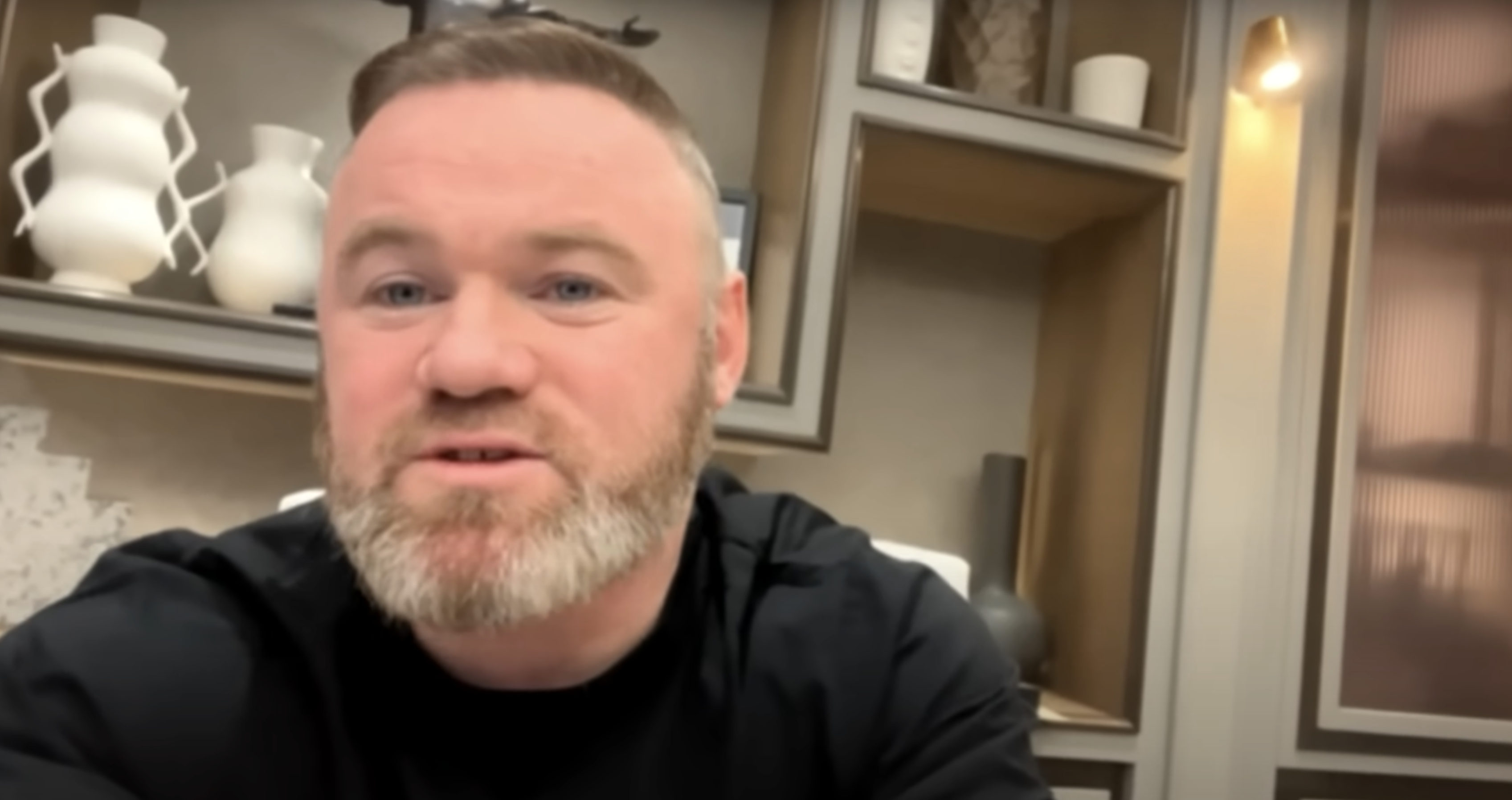 Wayne Rooney supports his wife in the jungle 