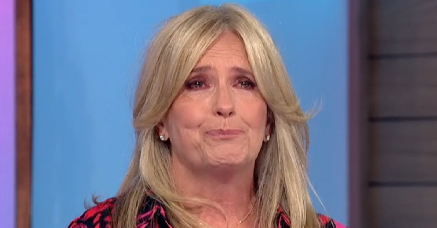 Penny Lancaster tearing up