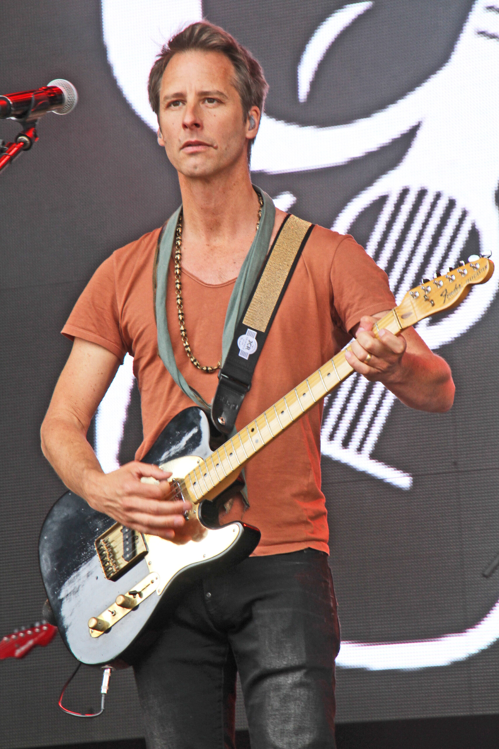Chesney Hawkes performing on stage