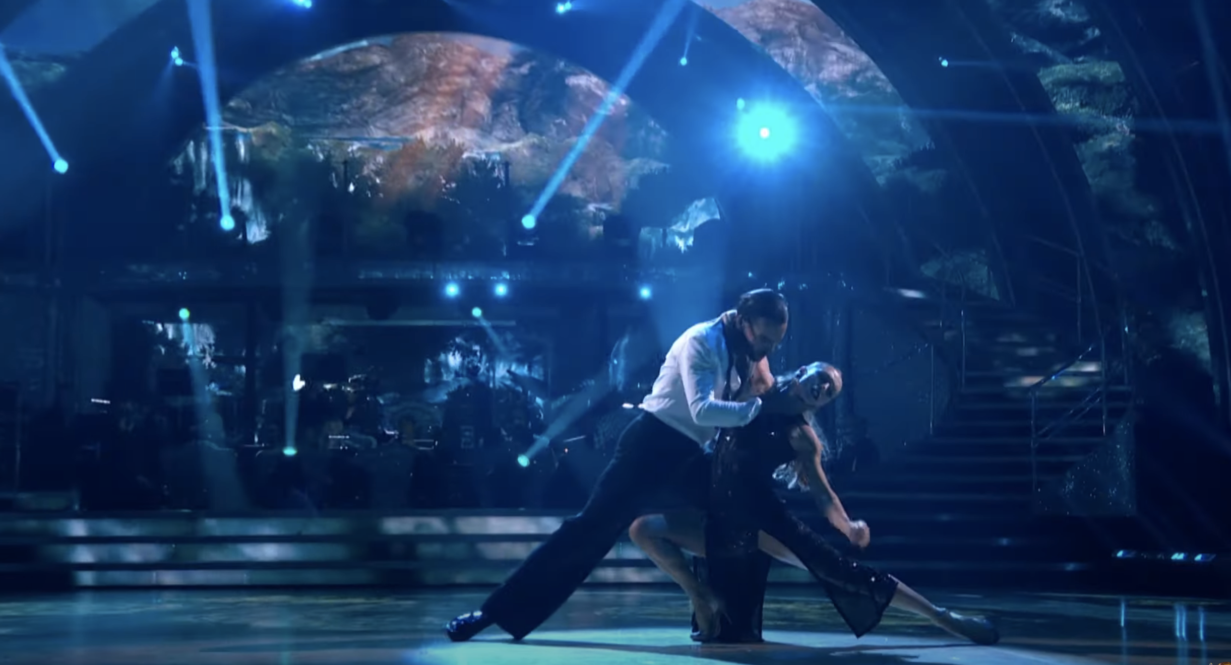 Pete Wicks and Jowita Przystal perform their semifinal routine on Strictly Come Dancing