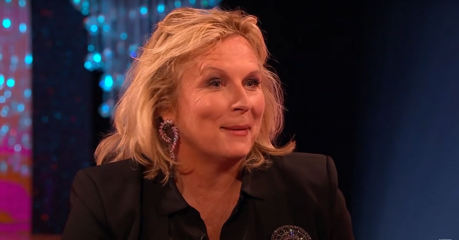 Jennifer Saunders smirking 