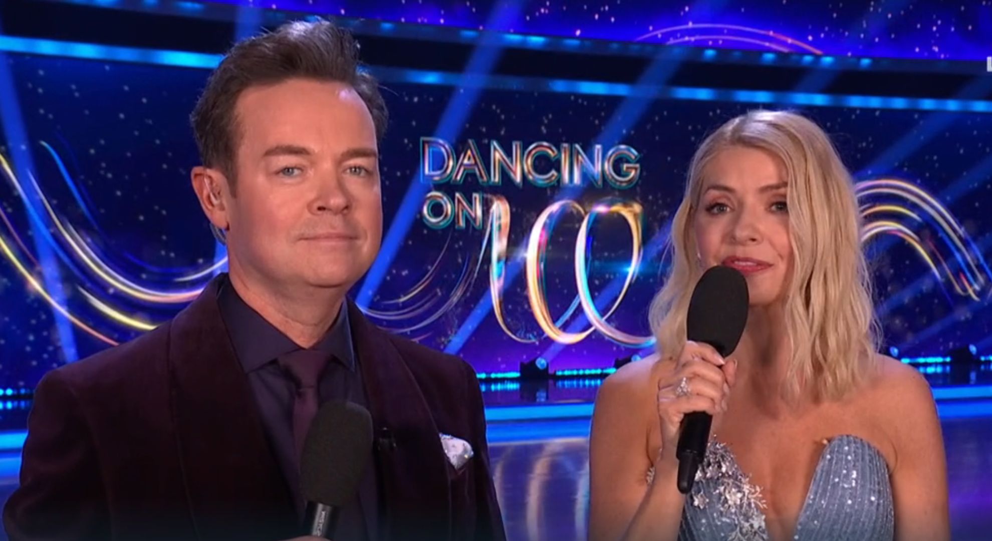 Stephen Mulhern and Holly Willoughby speaking on Dancing on Ice