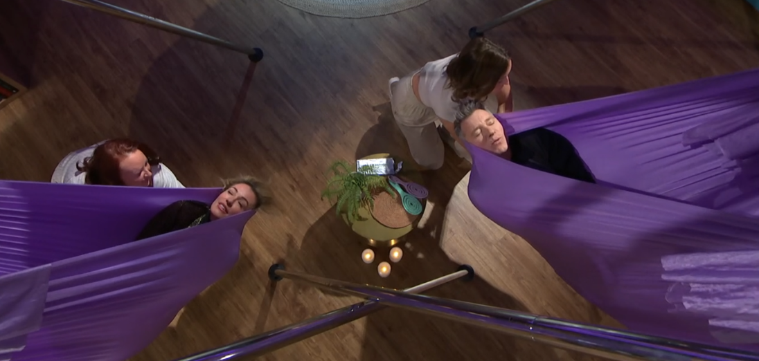 Cat and Ben try out the swinging hammock therapy on This Morning