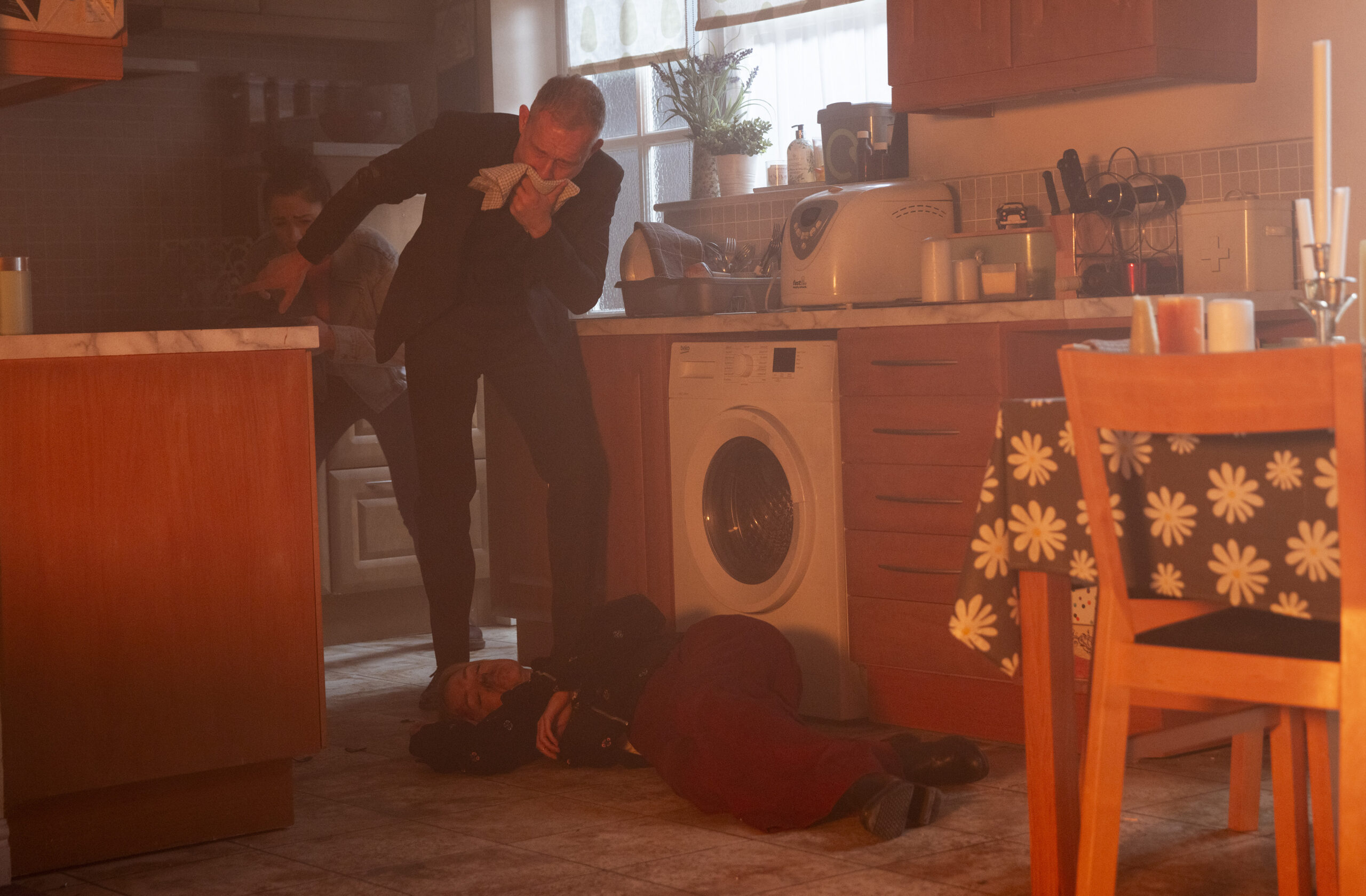 Nick tries to save Toyah in Platt kitchen in Coronation Street