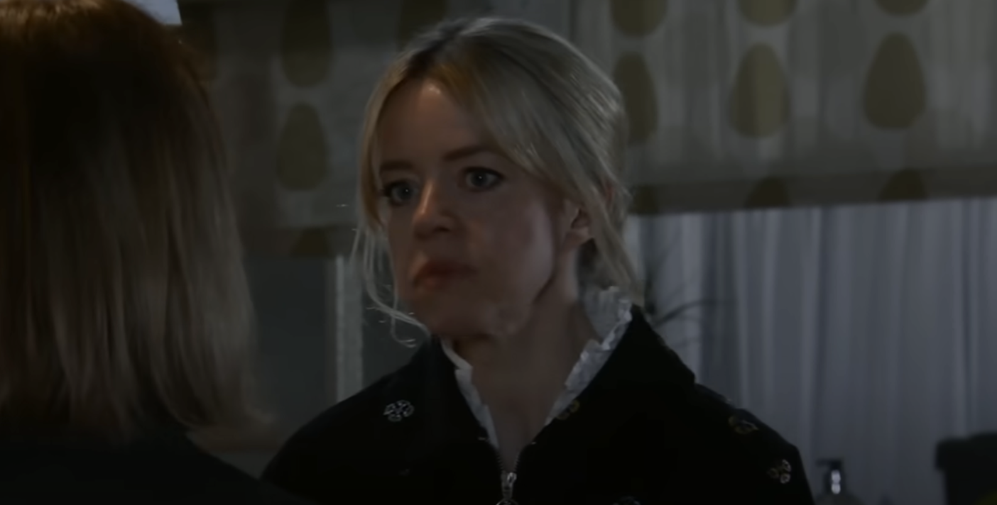 Toyah angry in Coronation Street